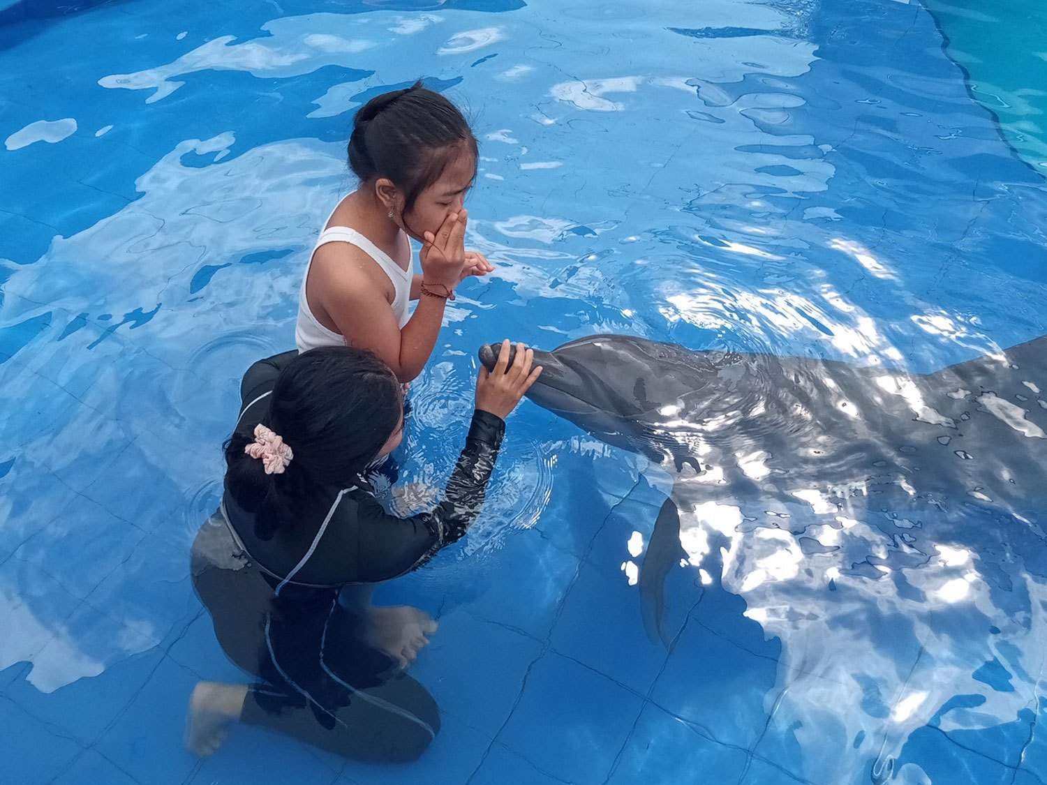 bali-dolphin-therapy-vannia-4